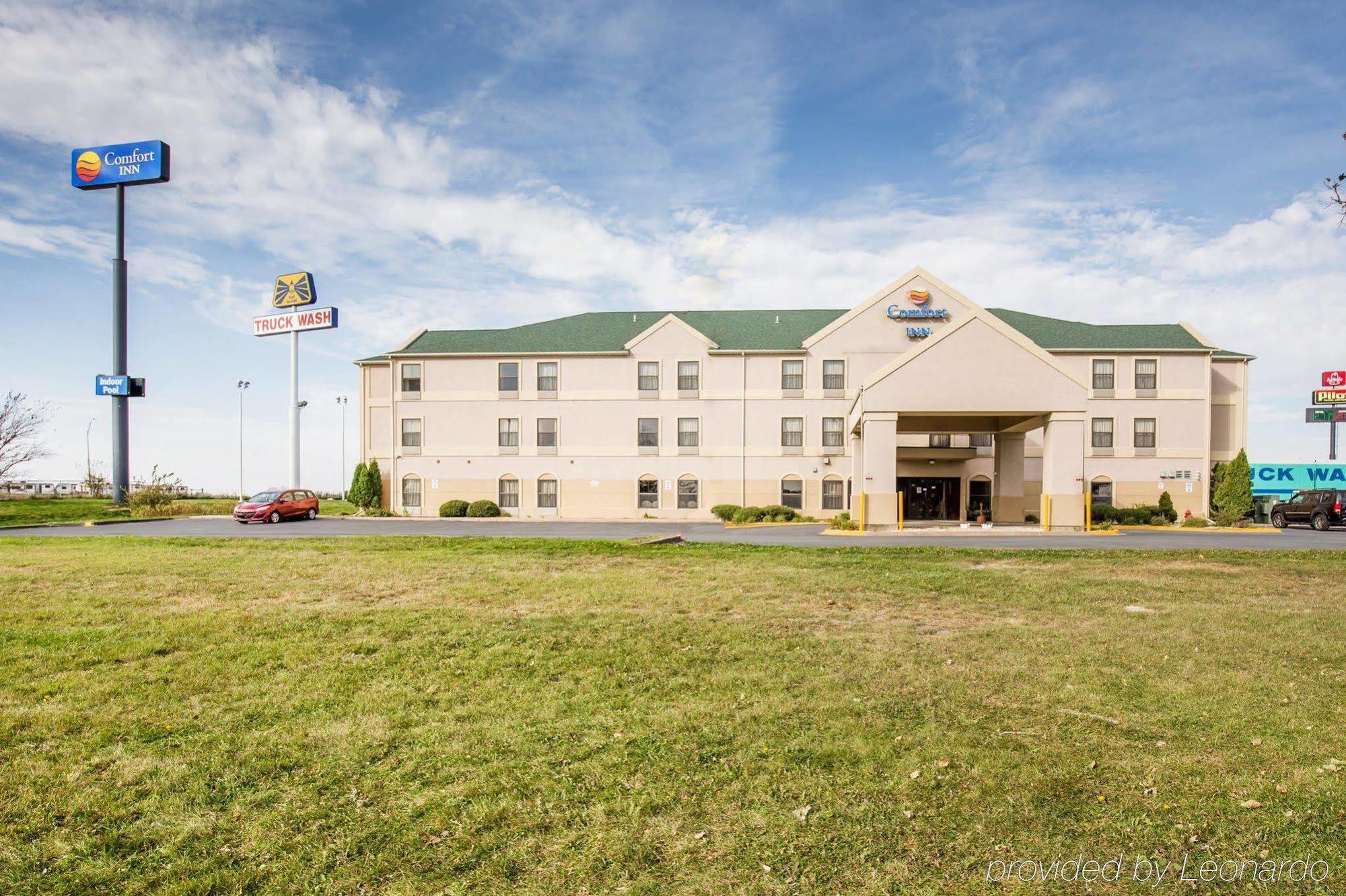 Comfort Inn Walcott Near Davenport Εξωτερικό φωτογραφία